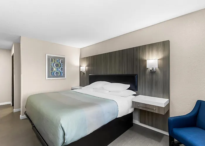 Quality Inn Oskaloosa
