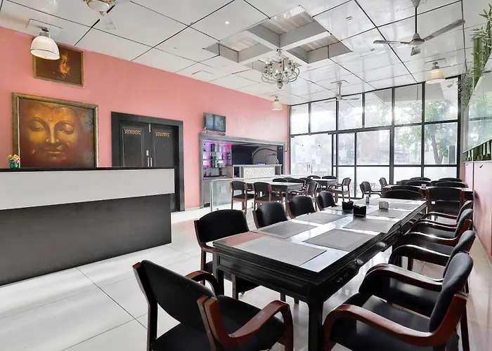 Hotel O Lotus Residency