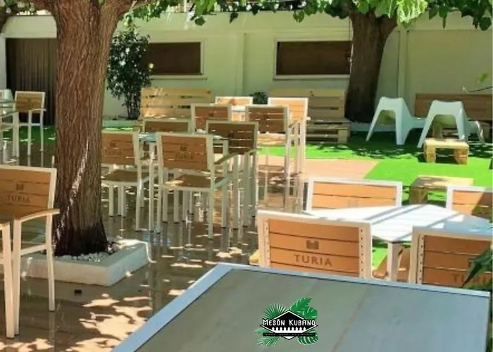 Mesón Kubano B&B