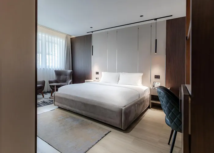 Emery Hotel