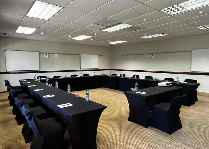 Benvenuto Hotel & Conference Centre