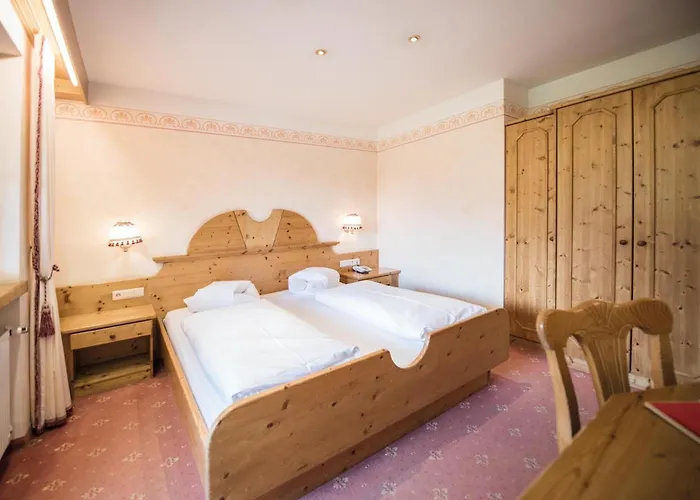 Hotel Edelweiss