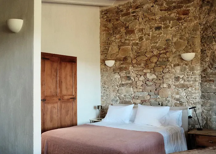Hotel La Placa Madremanya