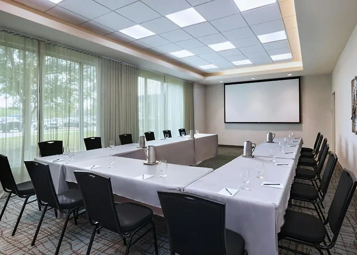 Courtyard By Marriott Dallas Carrollton And Carrollton Conference Center