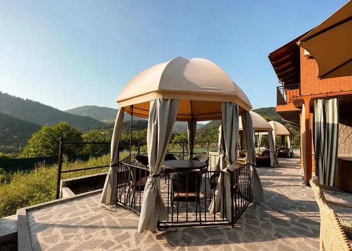 Pesvebi Design Hotel And Cellar