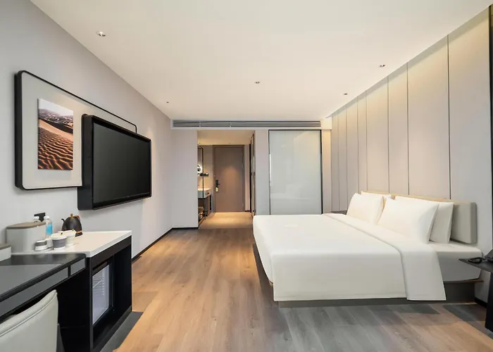 Atour Hotel Nantong Longxin Plaza