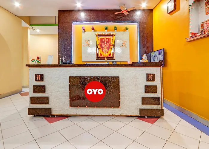Oyo Flagship Hotel Samruddhi Lodge