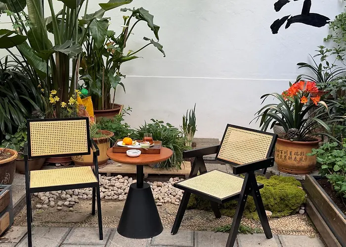 Yuanxiang Garden Boutique Inn - Ancient City Center 原乡文苑客栈