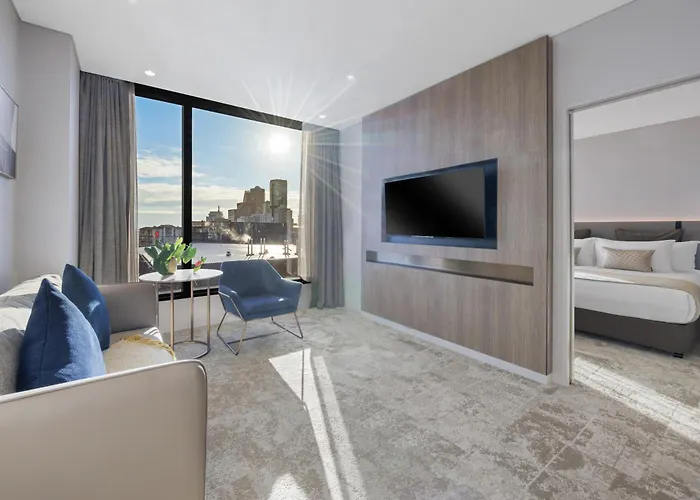 Hotel Grand Chancellor Auckland