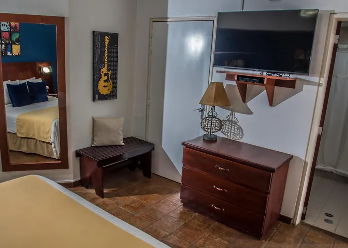 Puerto Playa Suites