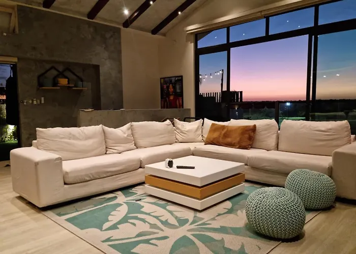 The Belladona Penthouse By Acomodo
