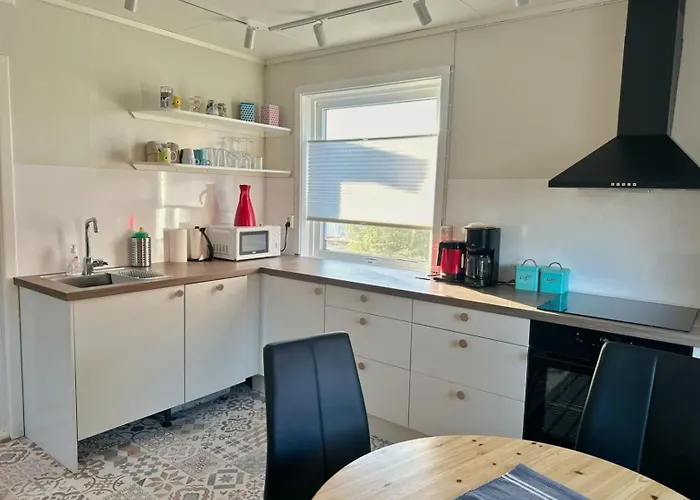 Hedvig Guesthouse & Ragnahus