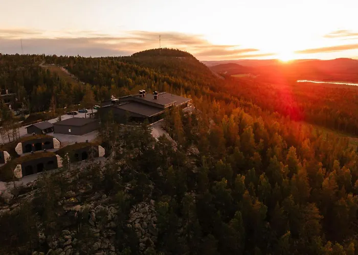 Kaamos Lodge