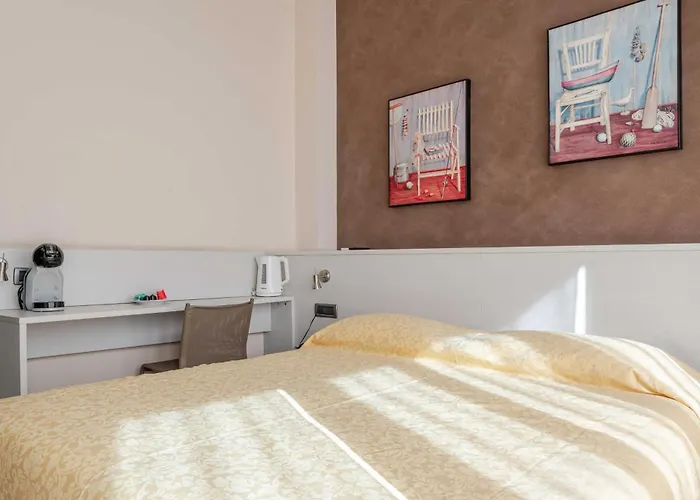 Hotel Posta - Comfortable Stay In Ventimiglia