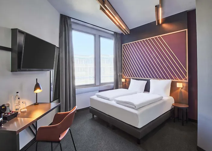 B&B HOTEL Rüsselsheim
