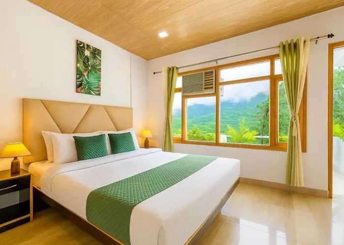 Hotel La Casa, Amritsar #Swimming Pool #Prime Location #Luxury Rooms #Best Selling Near Golden Temple