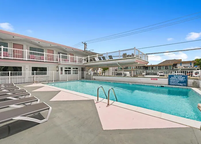 Pink Champagne Motel