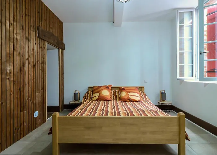 HOTEL Chez Lagarde