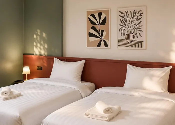 Quicky Stay Hotel Suphanburi