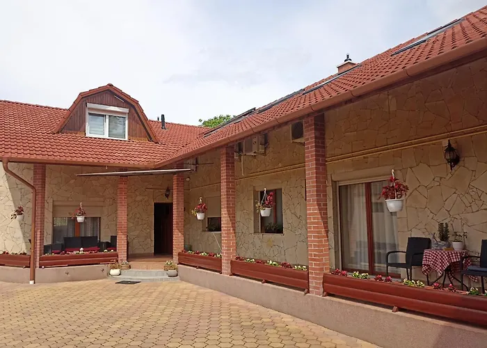 Euro Accommodation