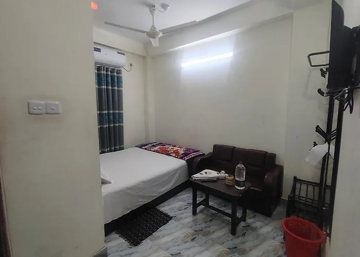 Hotel Rongdhanu International, Khulna