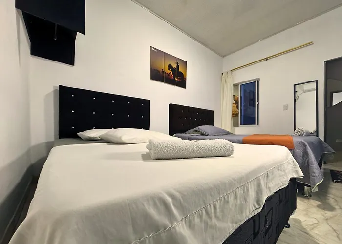 Hotel Alcaraván Aguazul