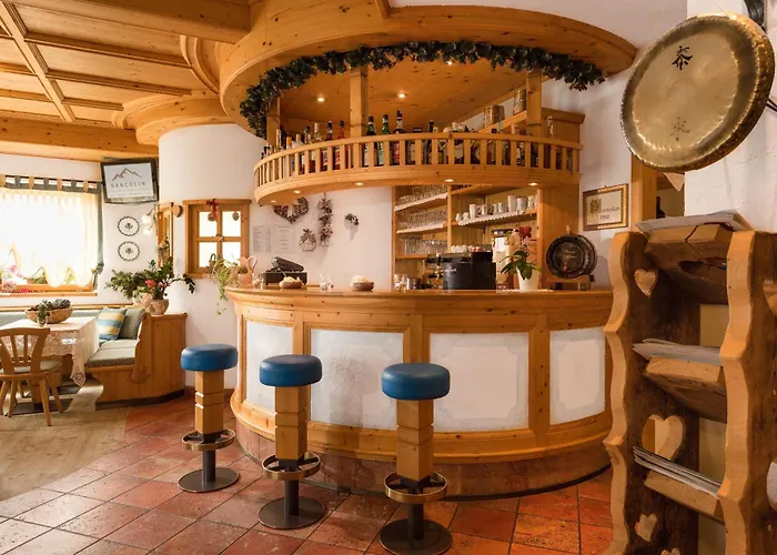 Romantic Charming Hotel Rancolin Moena