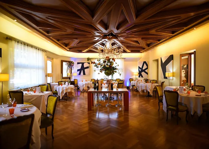 Hôtel Restaurant Logis La Palette