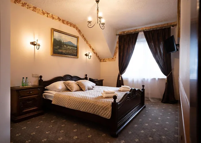Hotel Trylogia
