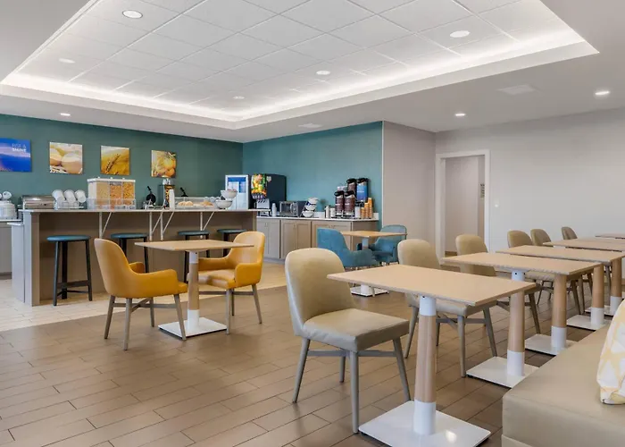 Comfort Inn&Suites Marion I-57