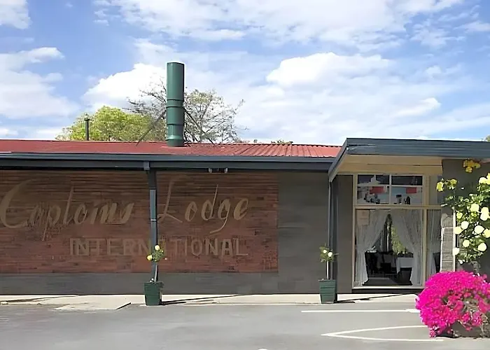 Captains Lodge International