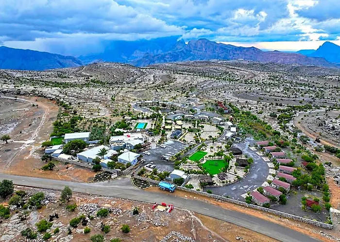 Jebel Shams Resort