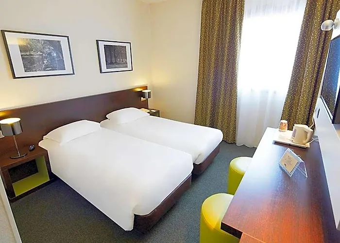 Hotel Kyriad Orly Aeroport