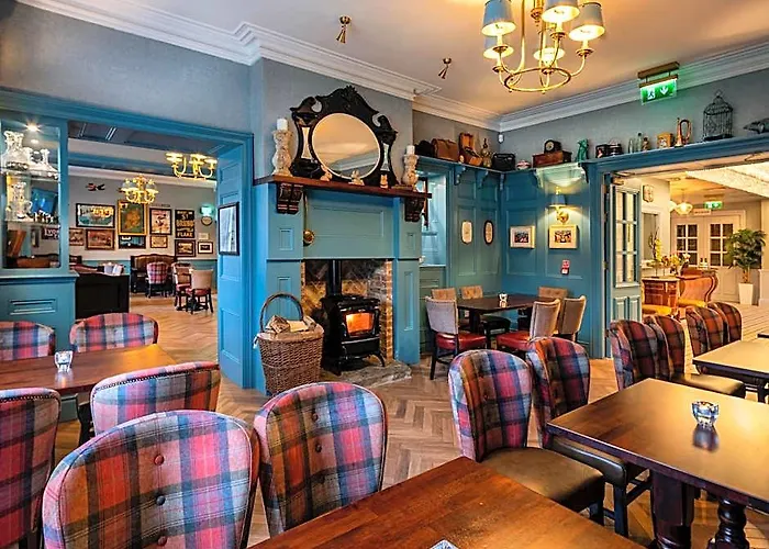 Avalon House Hotel