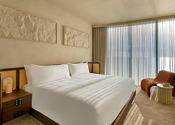 Mondrian Gold Coast