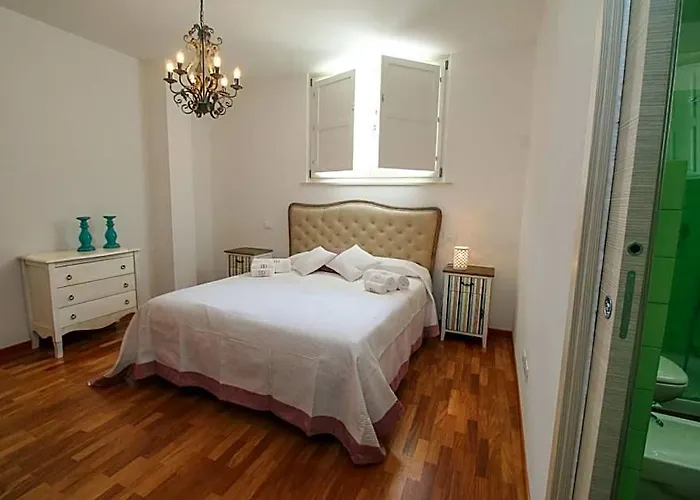 Td Villa Caterina Direct Access To The Sea
