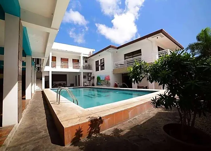 Modern Peak Suites