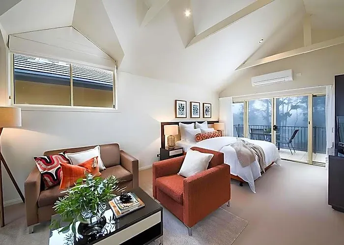 Falls Mountain Retreat