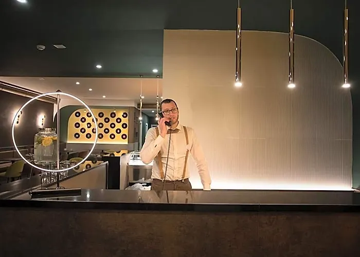 Moody Smart & Comfy Hotel
