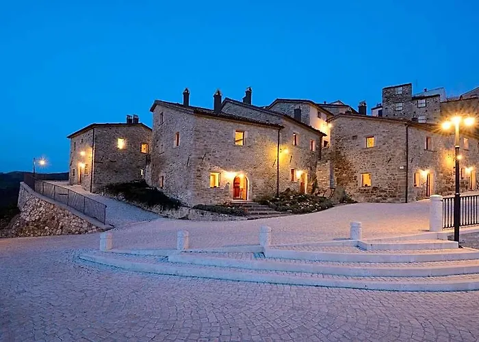 Borgotufi Albergo Diffuso