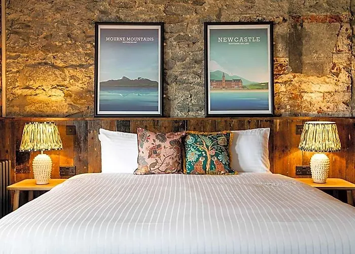 Avoca Hotel
