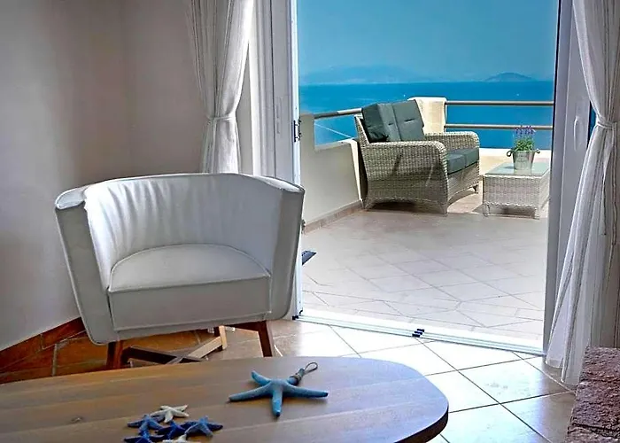 Blue Horizon Suites