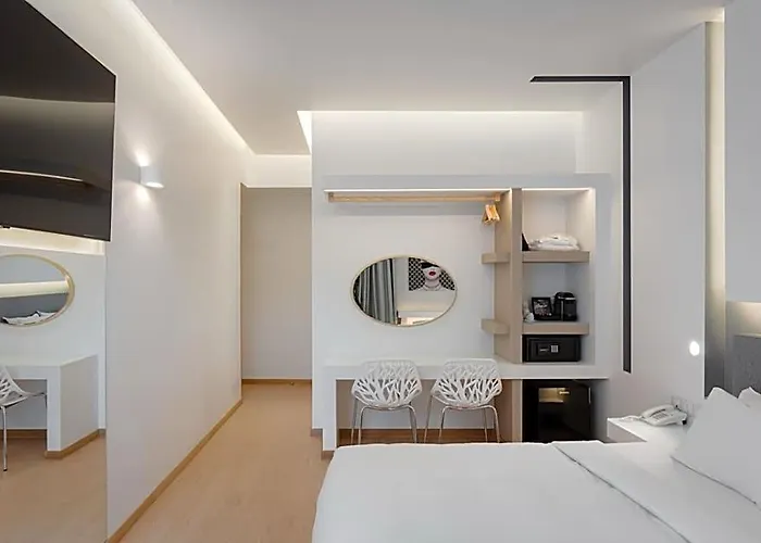 Kreoli Hotel