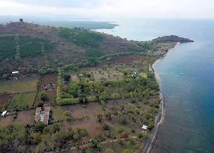 Kalyssa Beach Bungalows