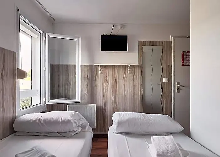Fasthotel La Roche-Sur-Yon Un Fh Confort