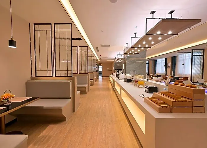 Echarm Hotel Zhangye West Railway Station Gulou