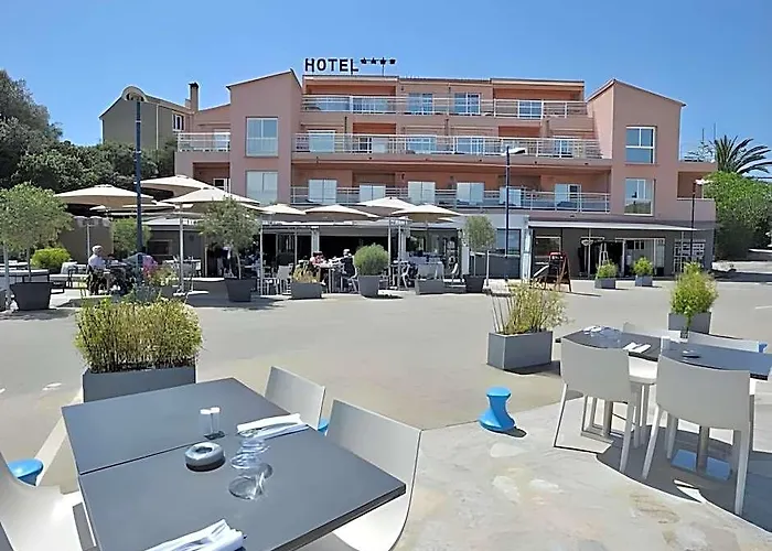 Le Golfe & Spa Bio Casanera Hotel