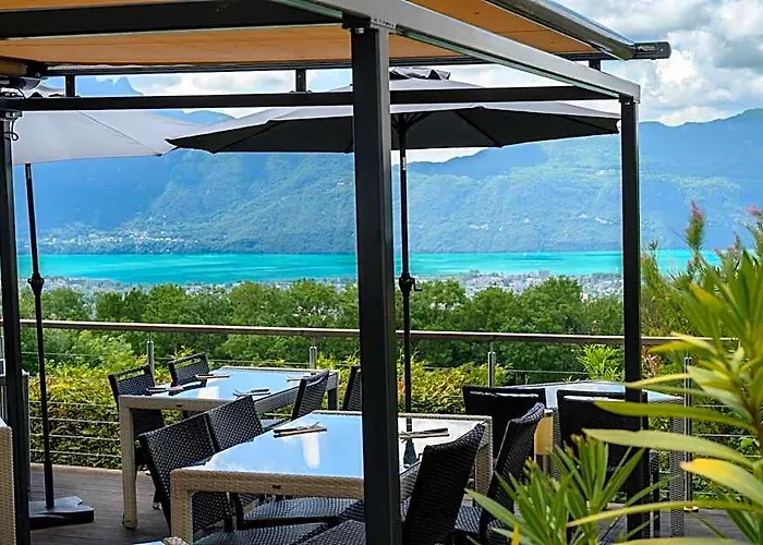 Logis Hotel Le Bellevue