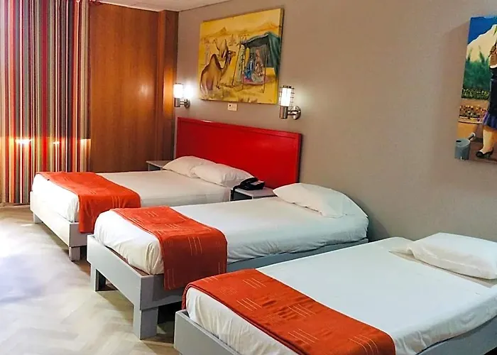 Champ De Mars B&B