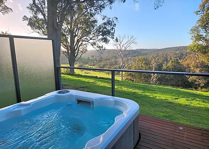 Scarlet Woods Chalets